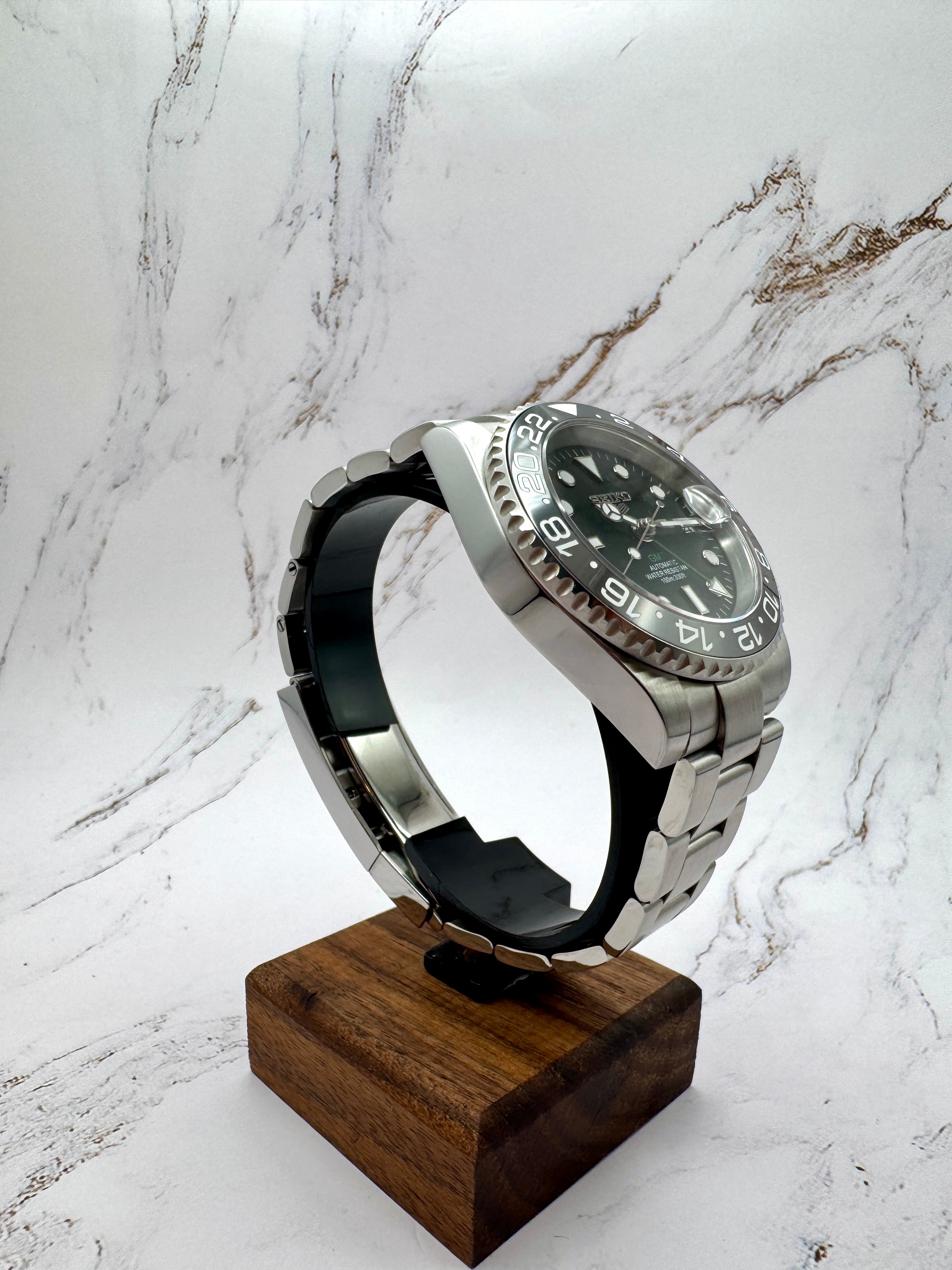 Bruce Wayne GMT Oyster